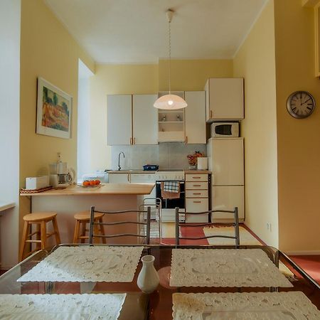 Romeo Family Apartments Талин Екстериор снимка