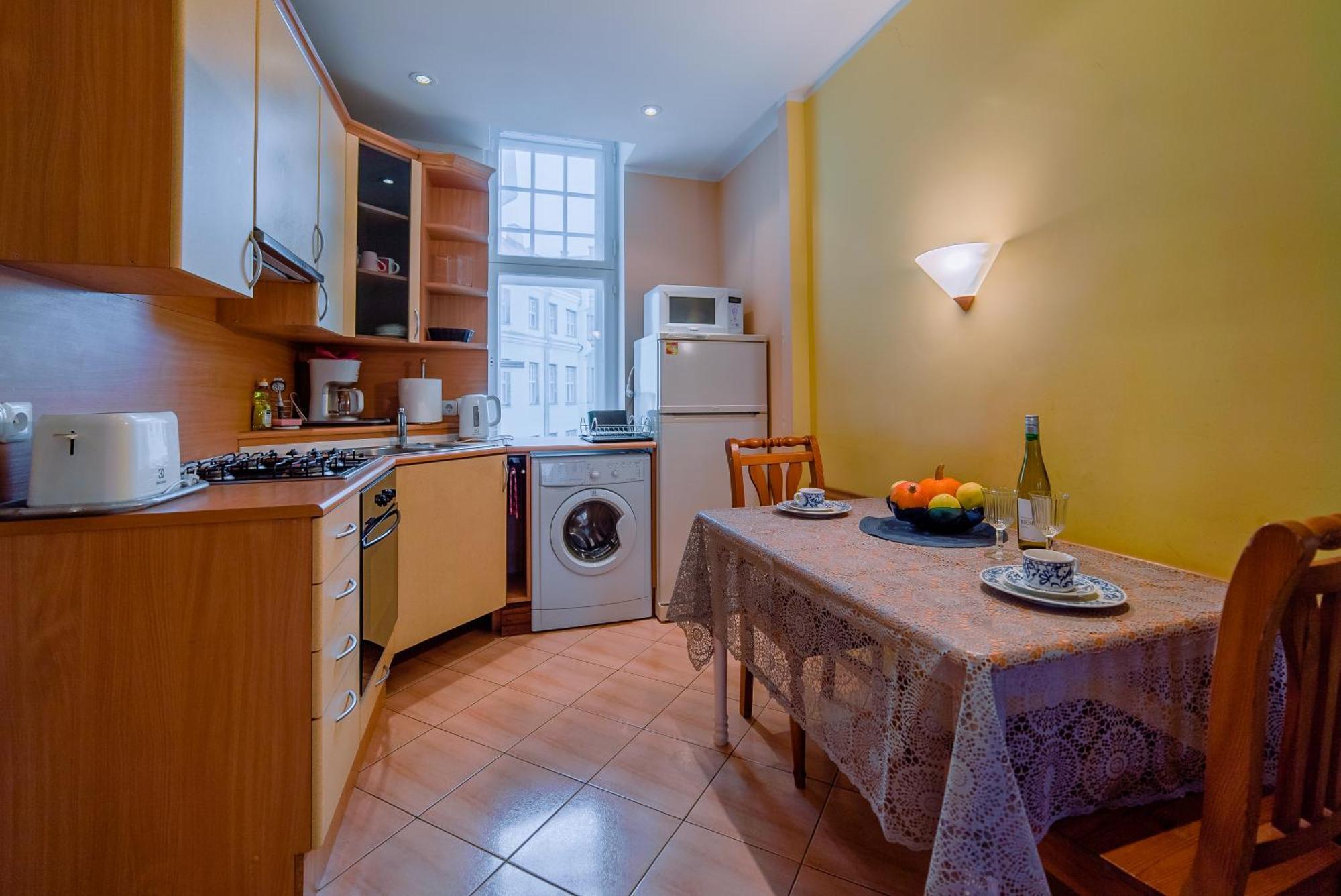 Romeo Family Apartments Талин Екстериор снимка