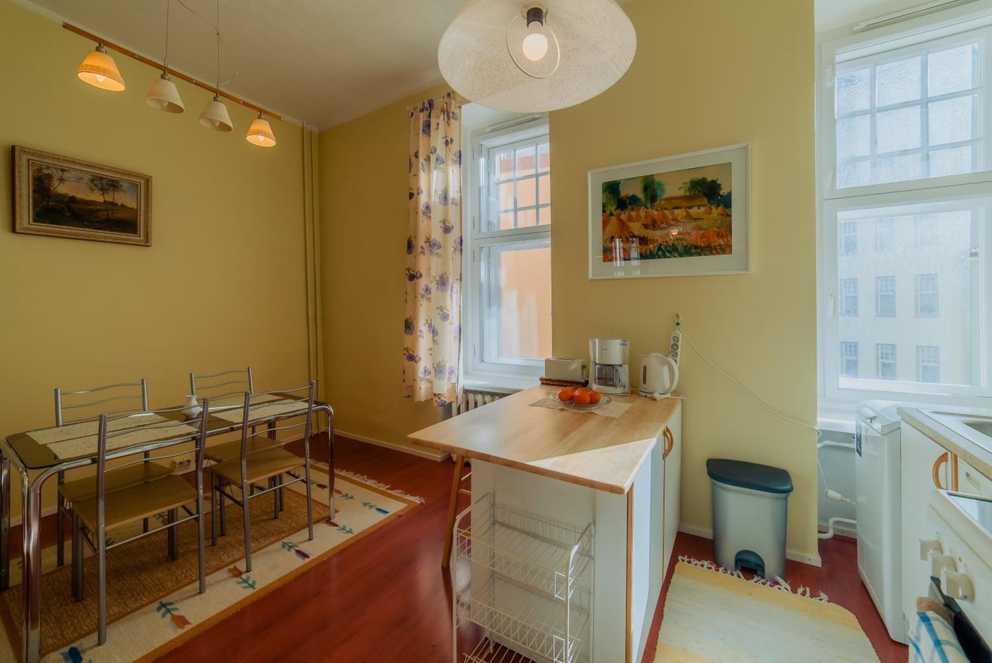 Romeo Family Apartments Талин Екстериор снимка
