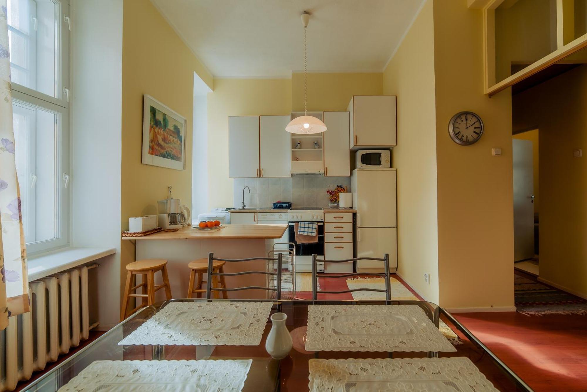 Romeo Family Apartments Талин Екстериор снимка